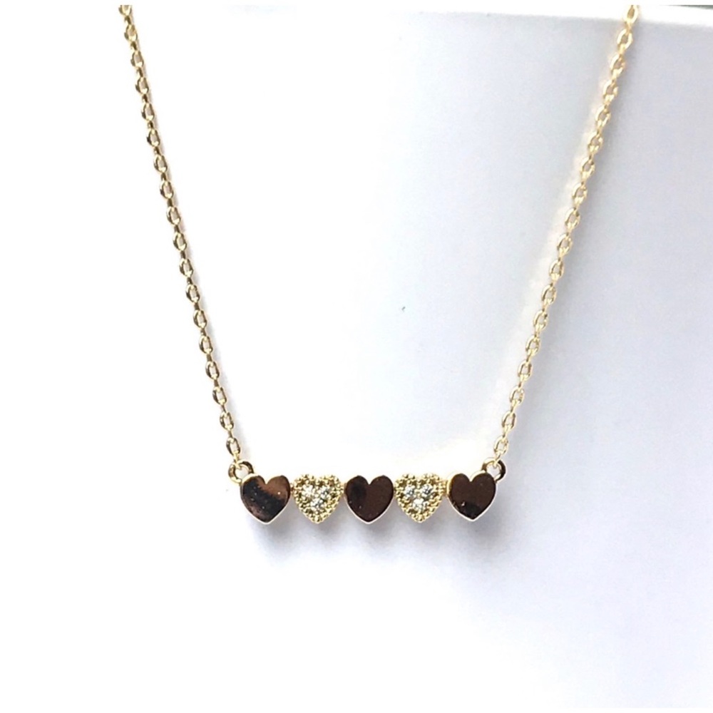 1 LEFT! Gold Tone Mini Inline Hearts Dainty Beautiful Heart Necklace - Picture 3 of 4